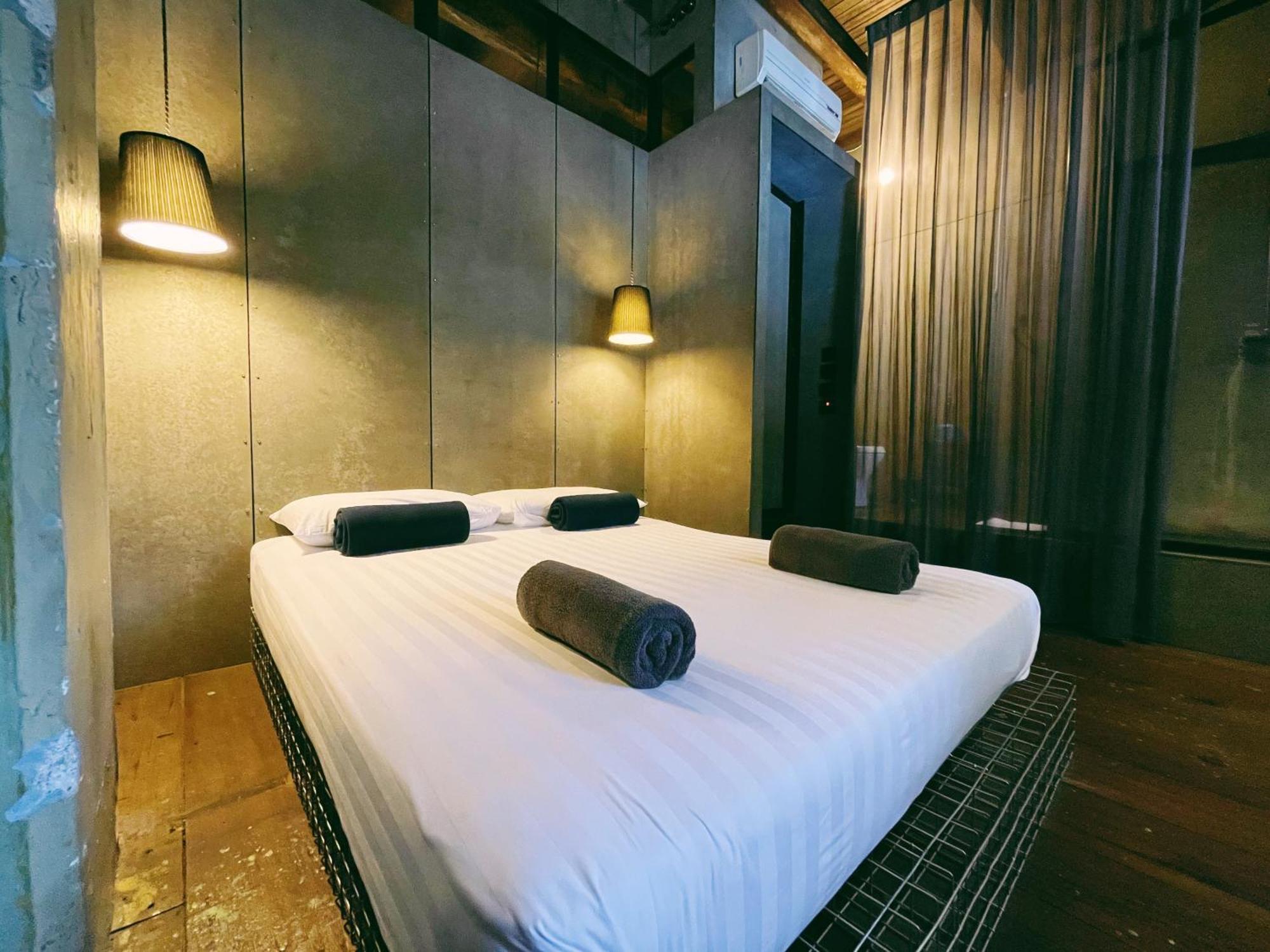 Belakang Kong Heng Ipoh Hotel ภายนอก รูปภาพ